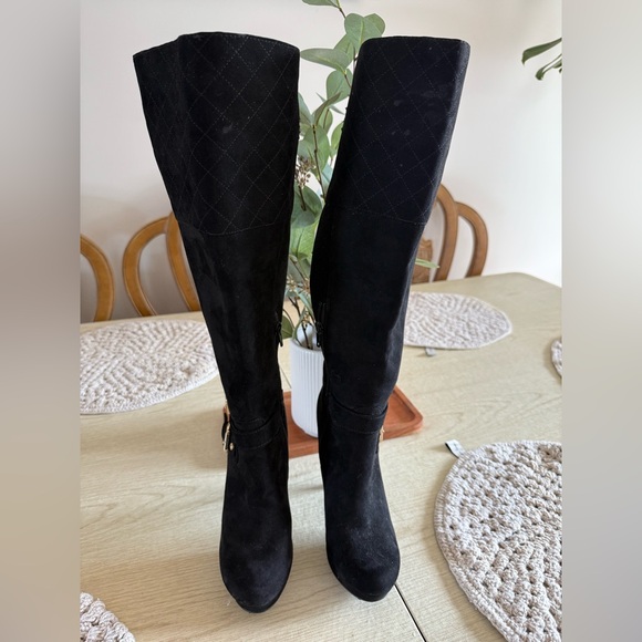 Guess Black Heeled Boots - Picture 4 of 6